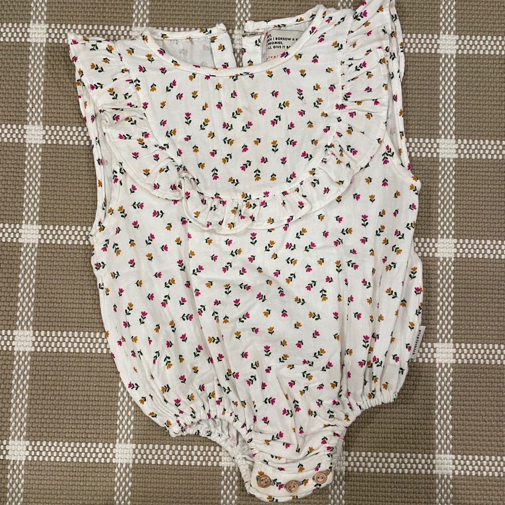 Piu piu chick one piece